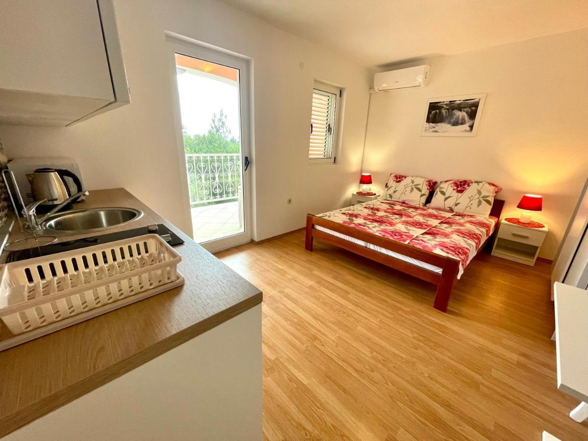 Villa Julie Ядраново Екстер'єр фото